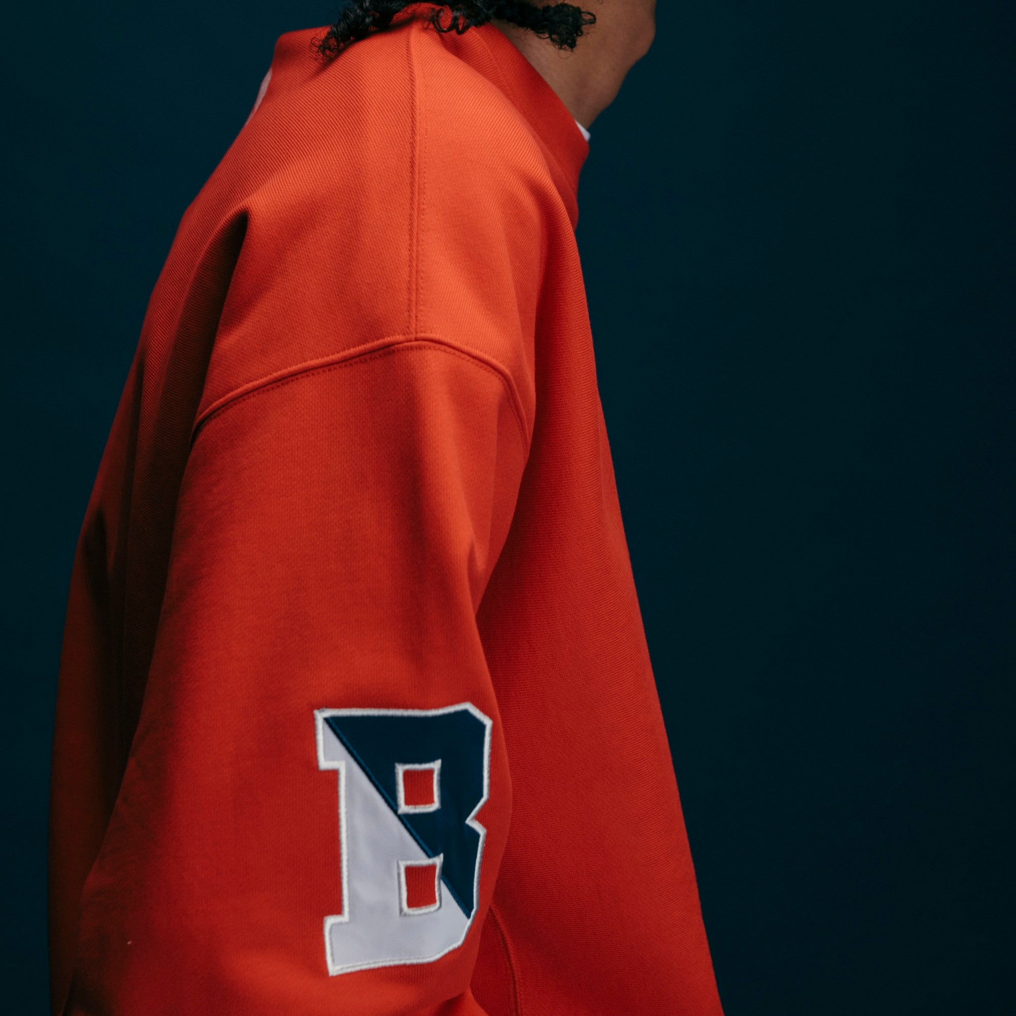 画像をギャラリービューアに読み込む, APPLIQUE LOGO SWEATSHIRT B (SAMPLE SALE)