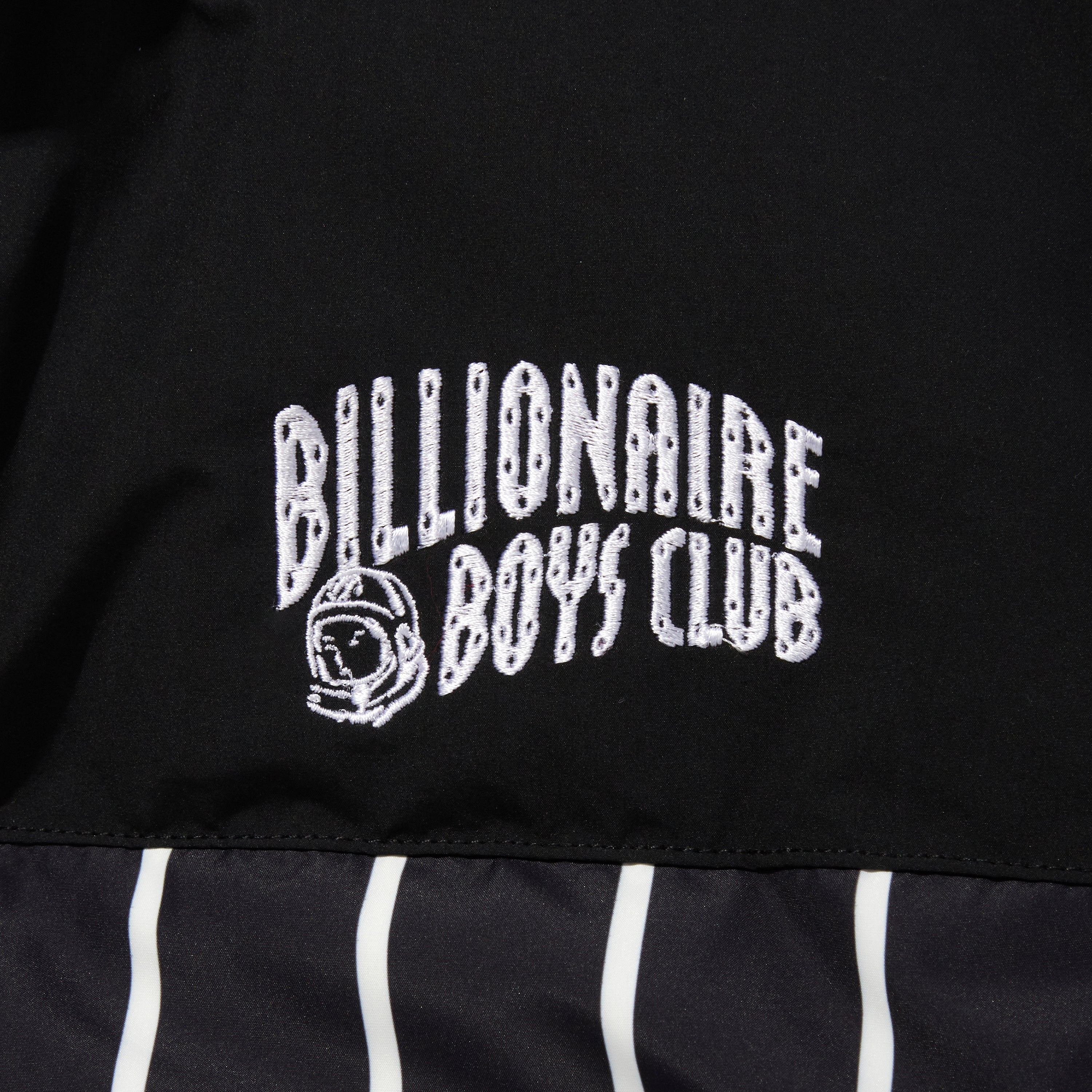 画像をギャラリービューアに読み込む, BILLIONAIRE BOYS CLUB x FIRST DOWN EMBROIDERED LOGO REVERSIBLE BUBBLE DOWN JACKET MICROFT®/FUR