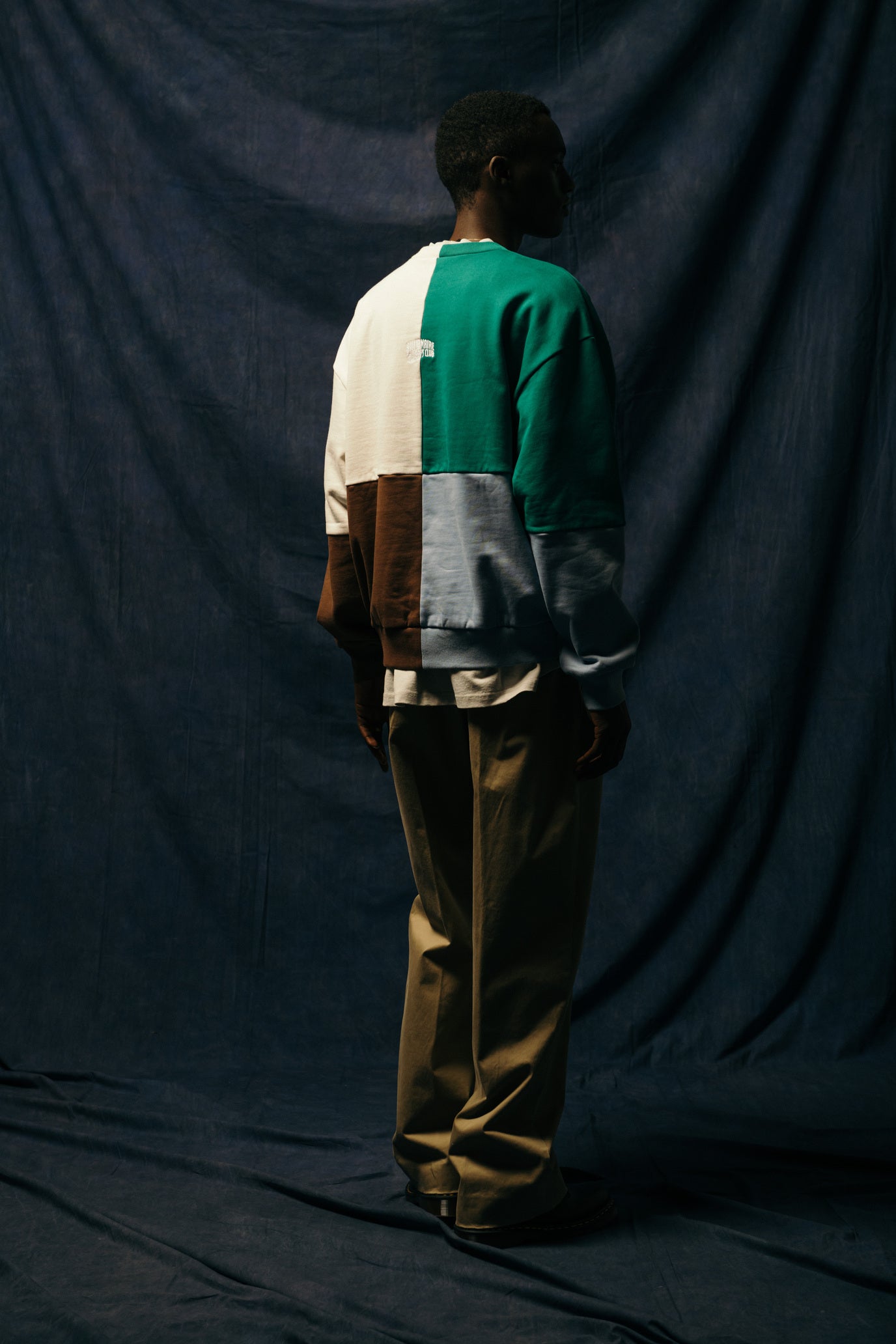 画像をギャラリービューアに読み込む, CRAZY SWEAT SHIRT