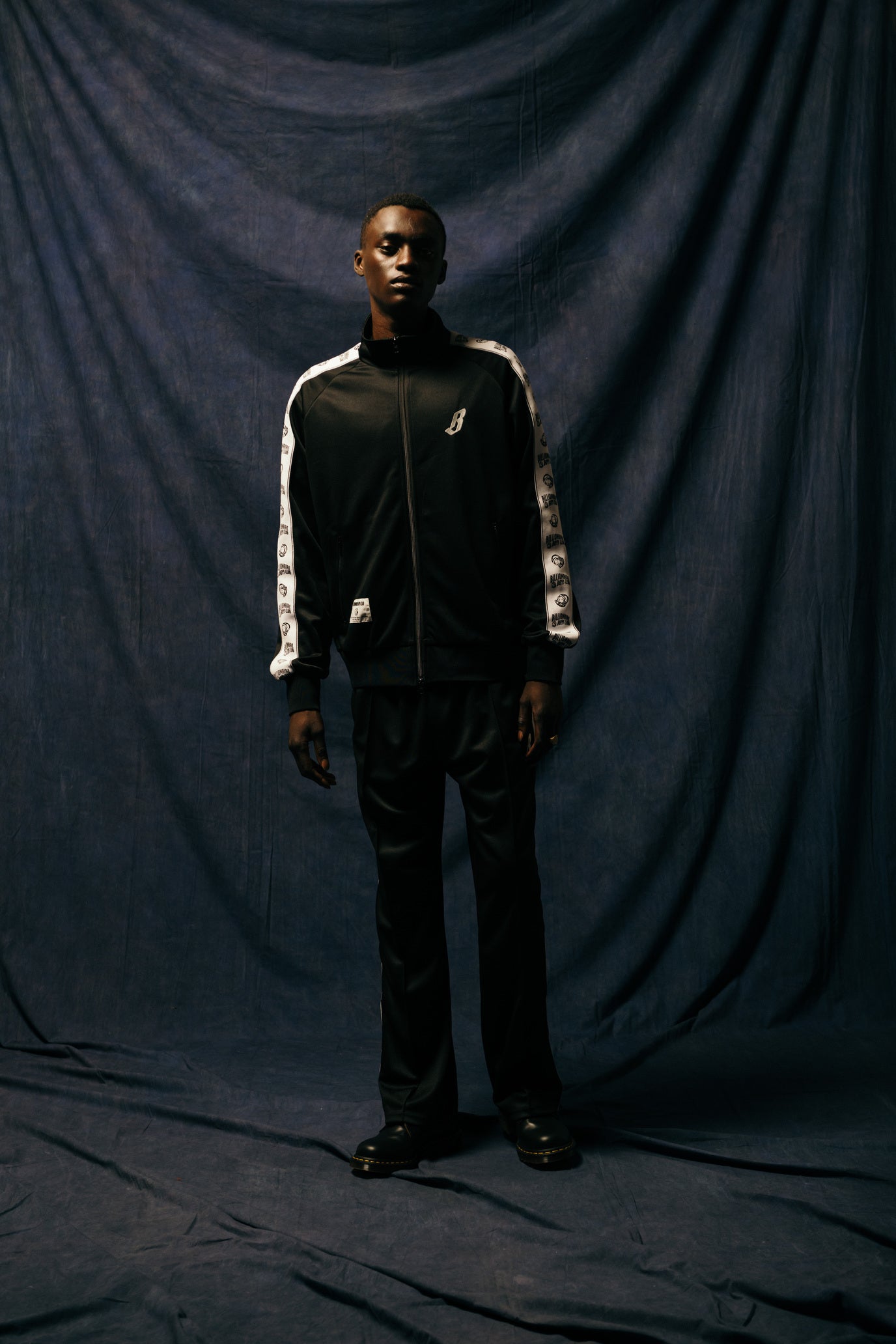 画像をギャラリービューアに読み込む, TRACK PANTS