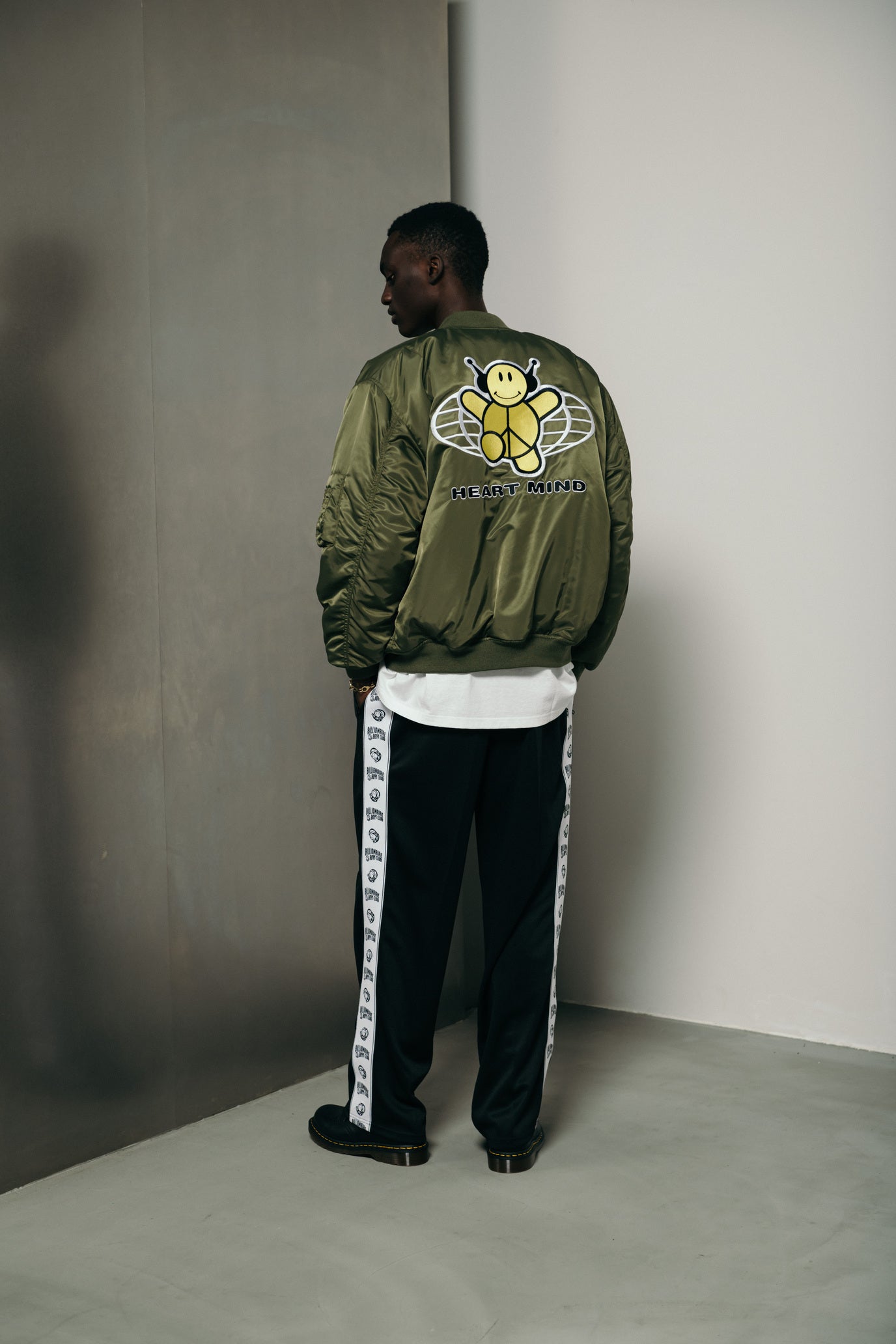 Load image into Gallery viewer, EMBROIDERED LOGO MA-1