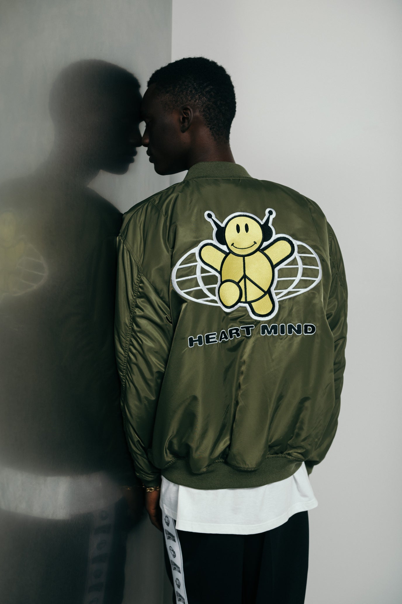 Load image into Gallery viewer, EMBROIDERED LOGO MA-1