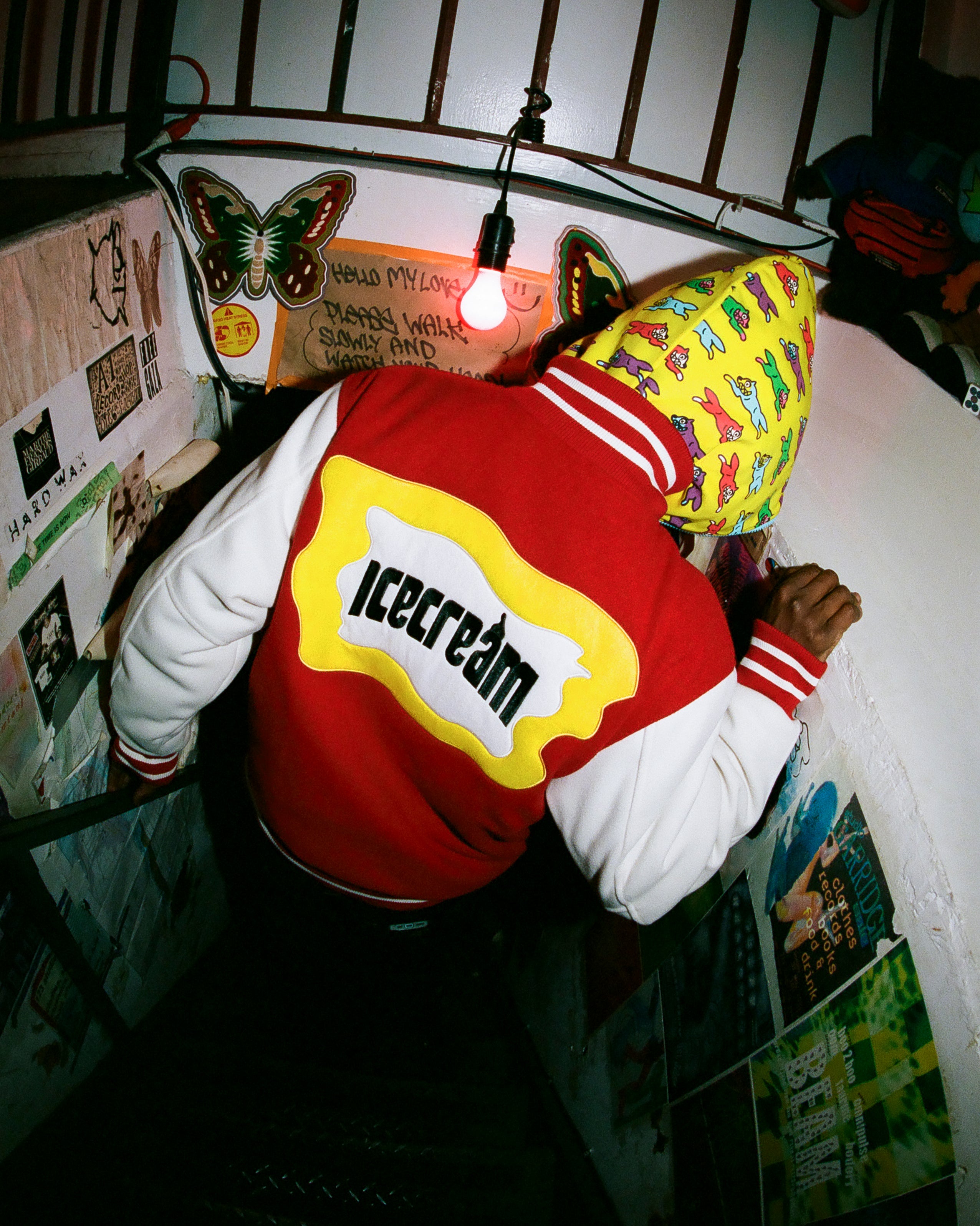画像をギャラリービューアに読み込む, MR.ME TOO VARSITY JACKET