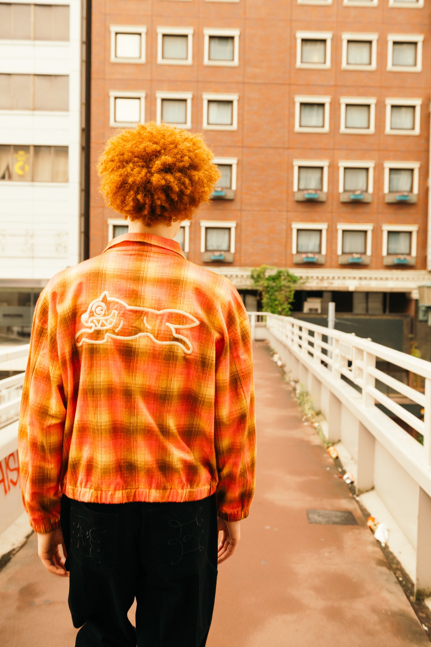 画像をギャラリービューアに読み込む, APPLIQUE LOGO FLANNEL CHECK ZIP UP SHIRT