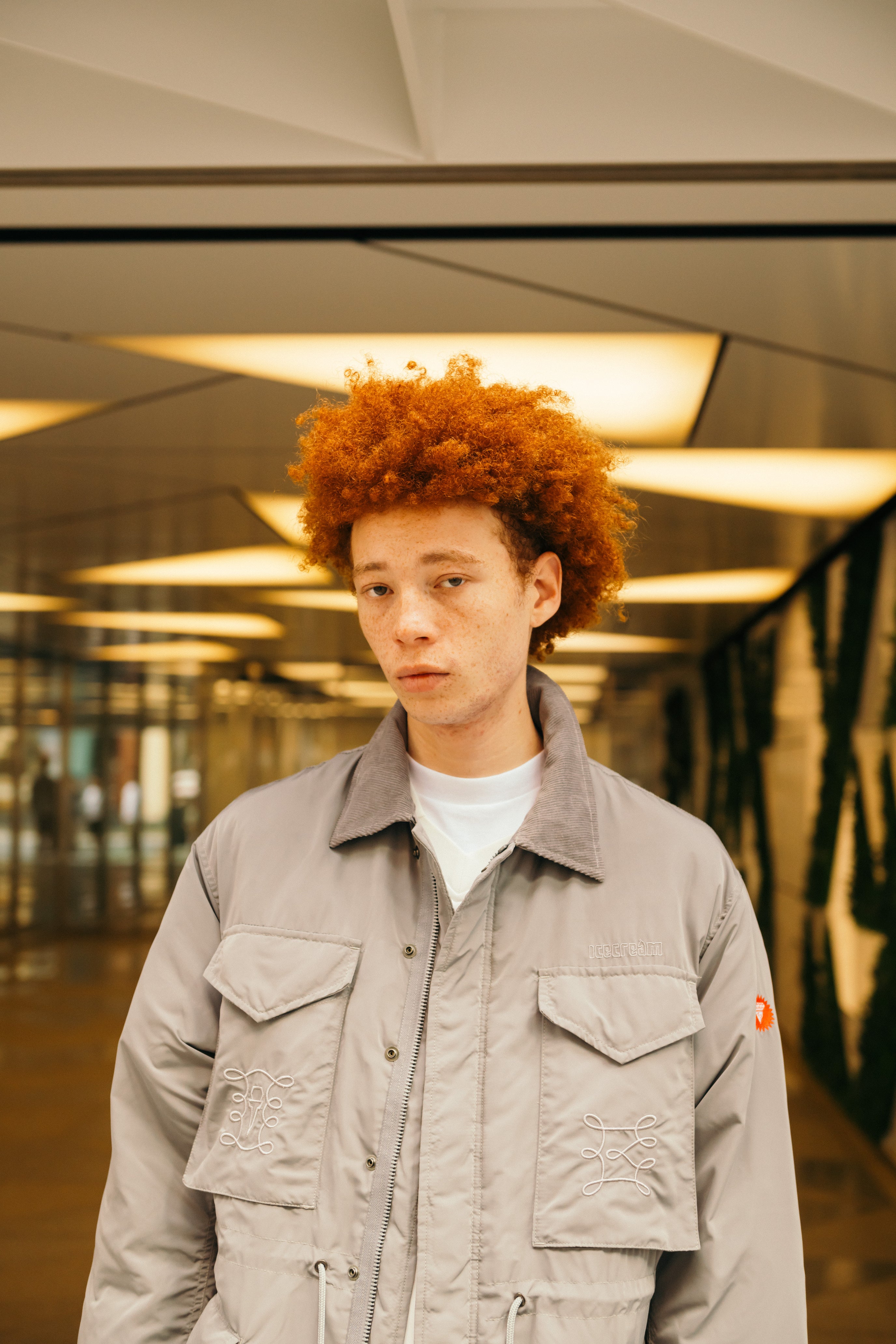 画像をギャラリービューアに読み込む, EMBROIDERED LOGO DOWN M-65