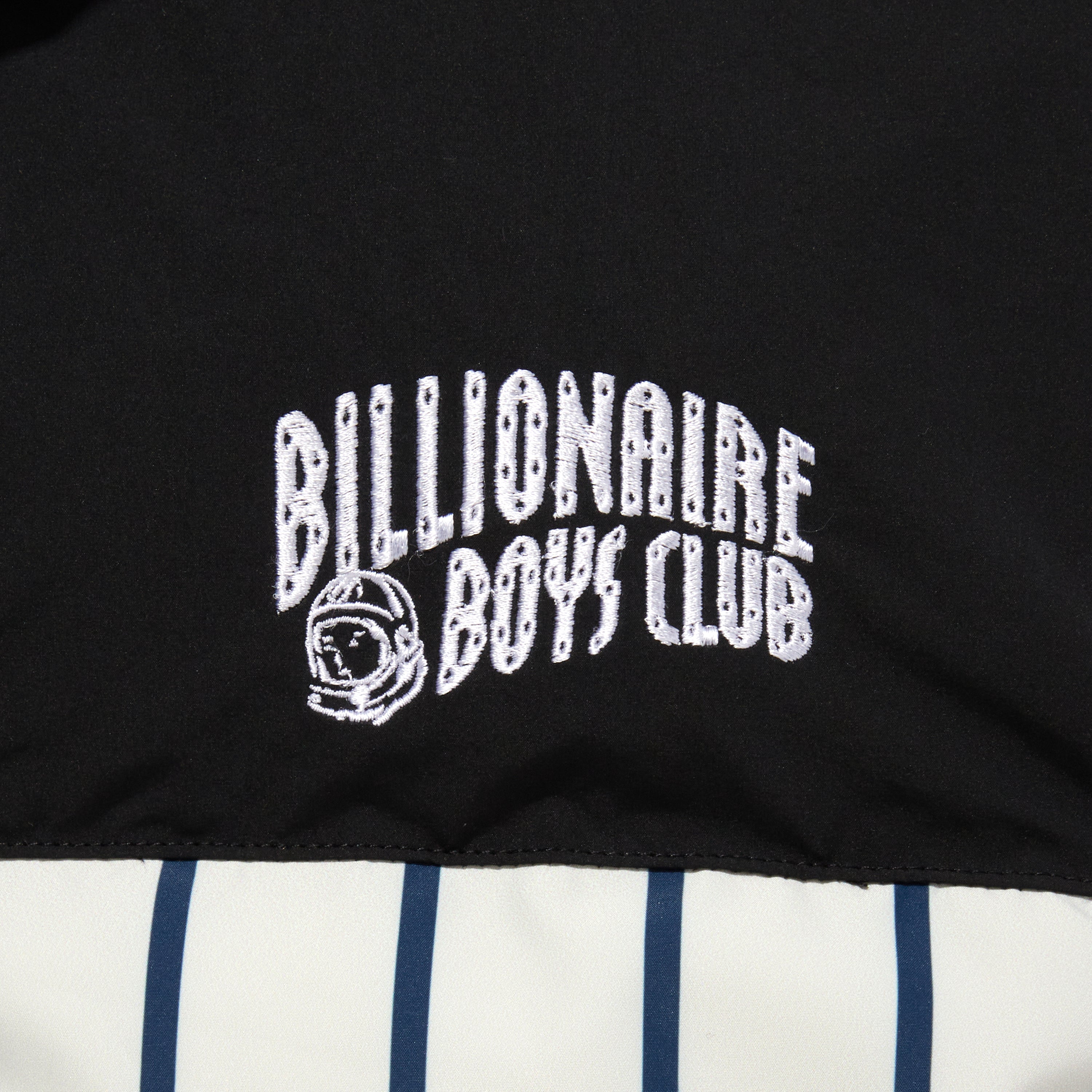 画像をギャラリービューアに読み込む, BILLIONAIRE BOYS CLUB x FIRST DOWN EMBROIDERED LOGO REVERSIBLE BUBBLE DOWN JACKET MICROFT®/FUR
