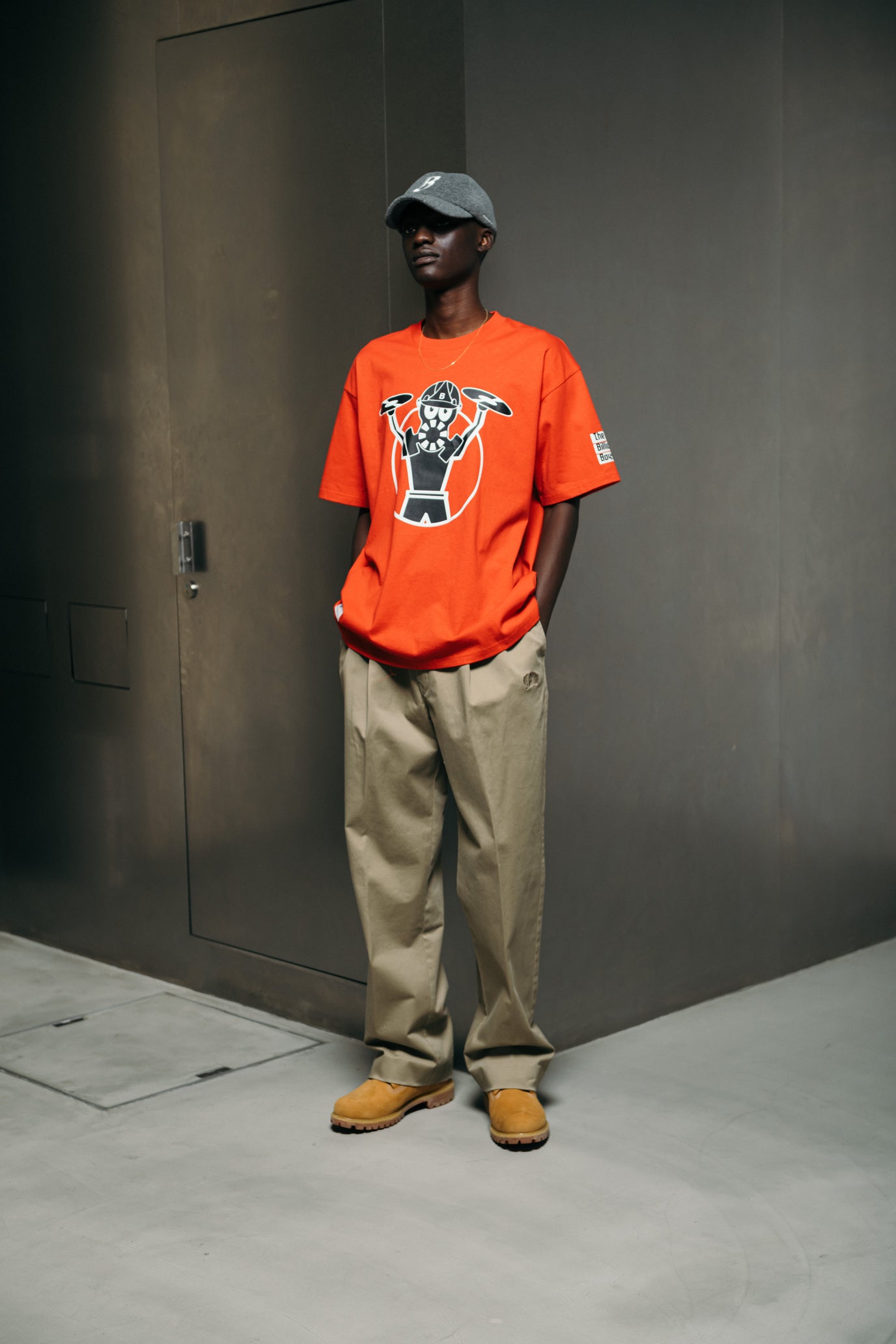 画像をギャラリービューアに読み込む, COTTON T-SHIRT_Wealth
