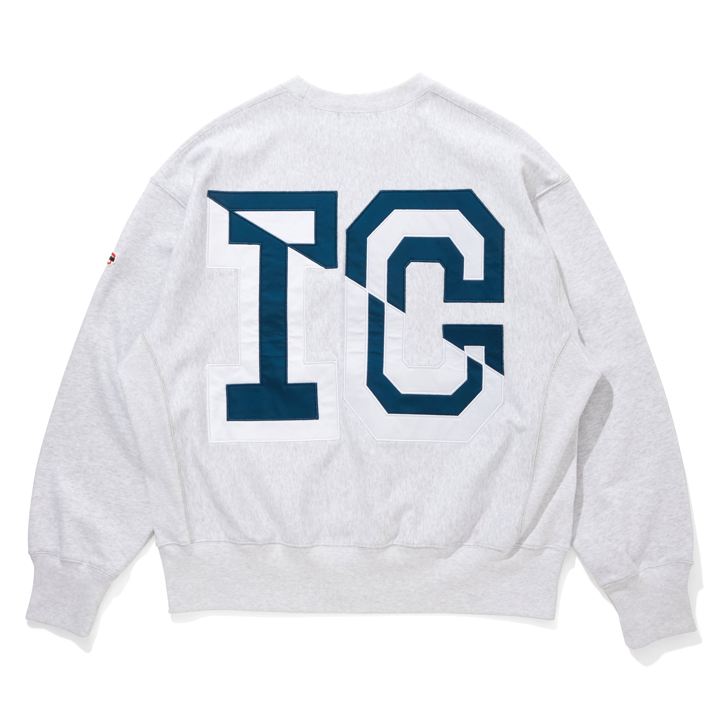 Load image into Gallery viewer, APPLIQUE LOGO SWEATSHIRT IC
