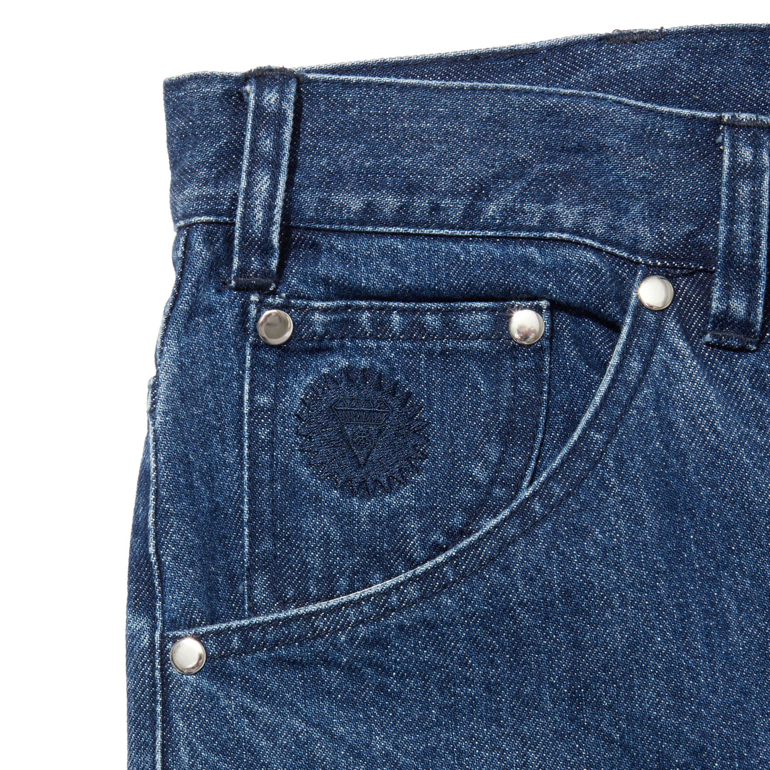 Load image into Gallery viewer, APPLIQUE LOGO BUGGY DENIM PANTS
