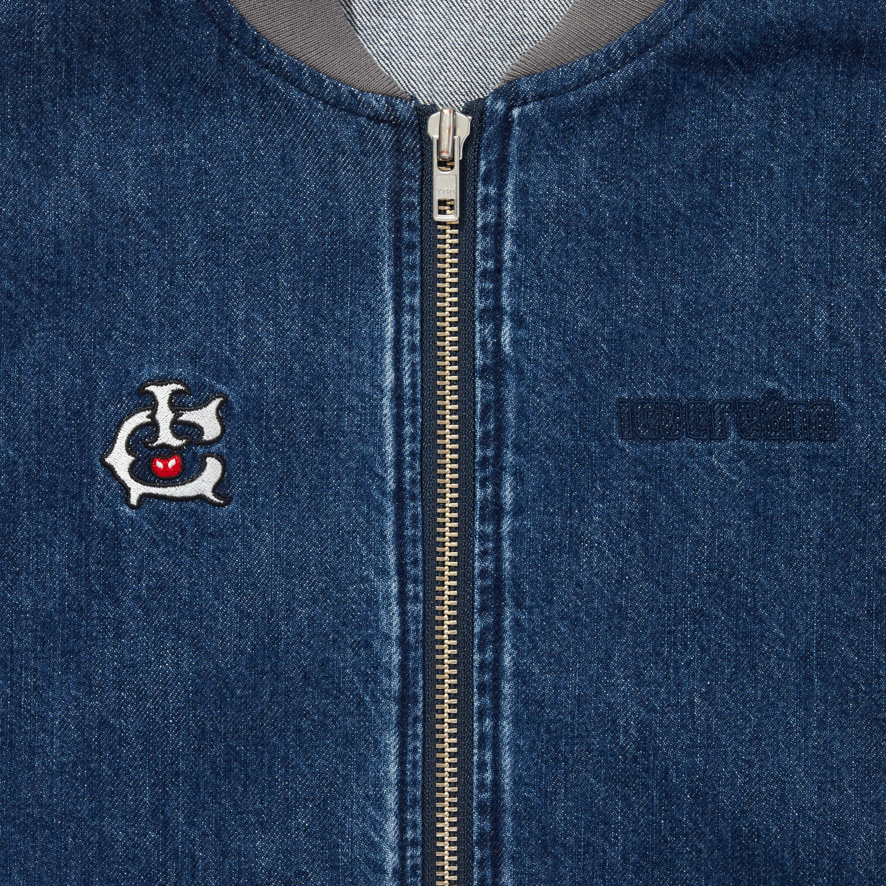 Load image into Gallery viewer, EMBROIDERED LOGO WASHED DENIM ZIP UP JACKET
