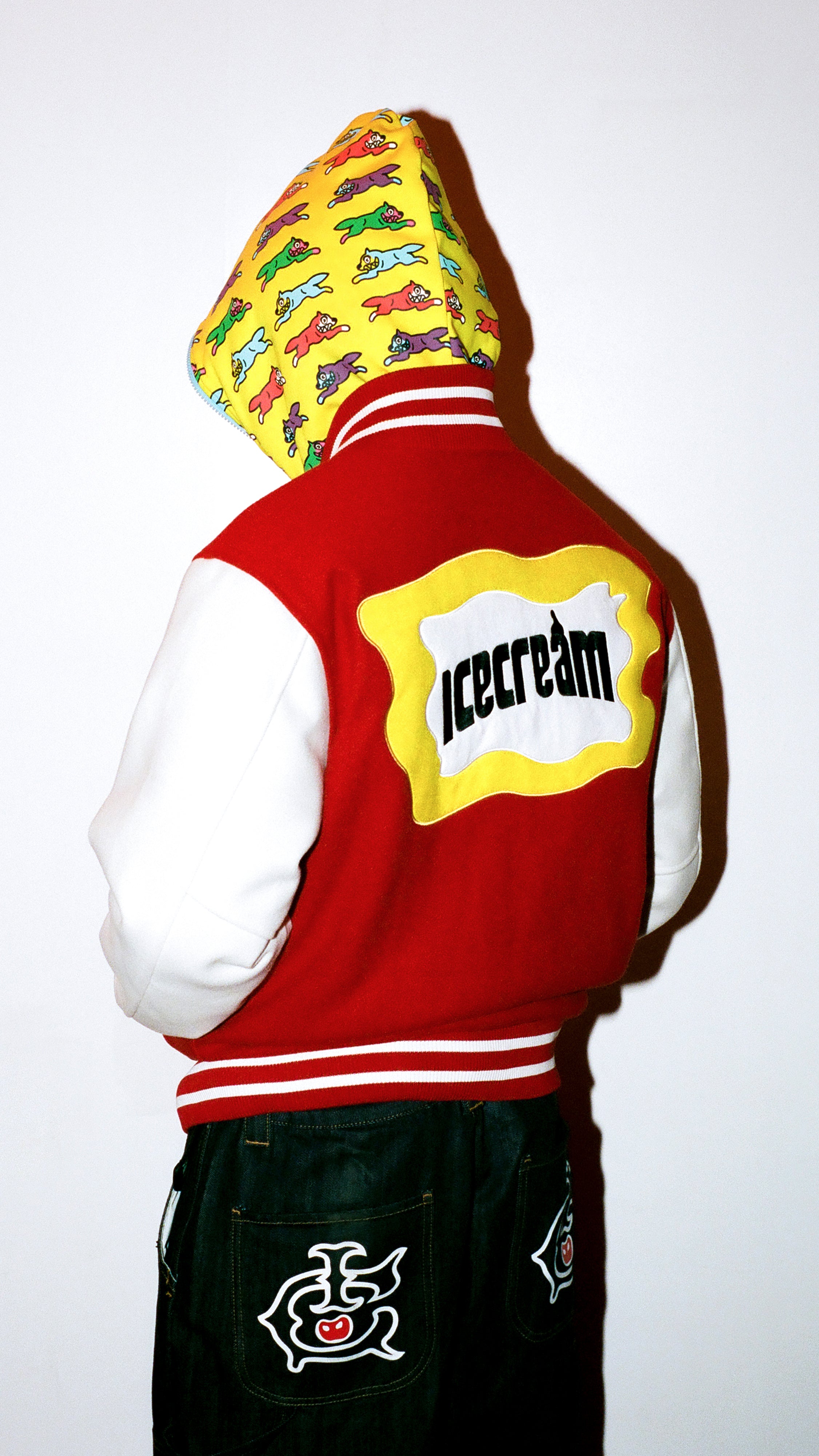 画像をギャラリービューアに読み込む, MR.ME TOO VARSITY JACKET
