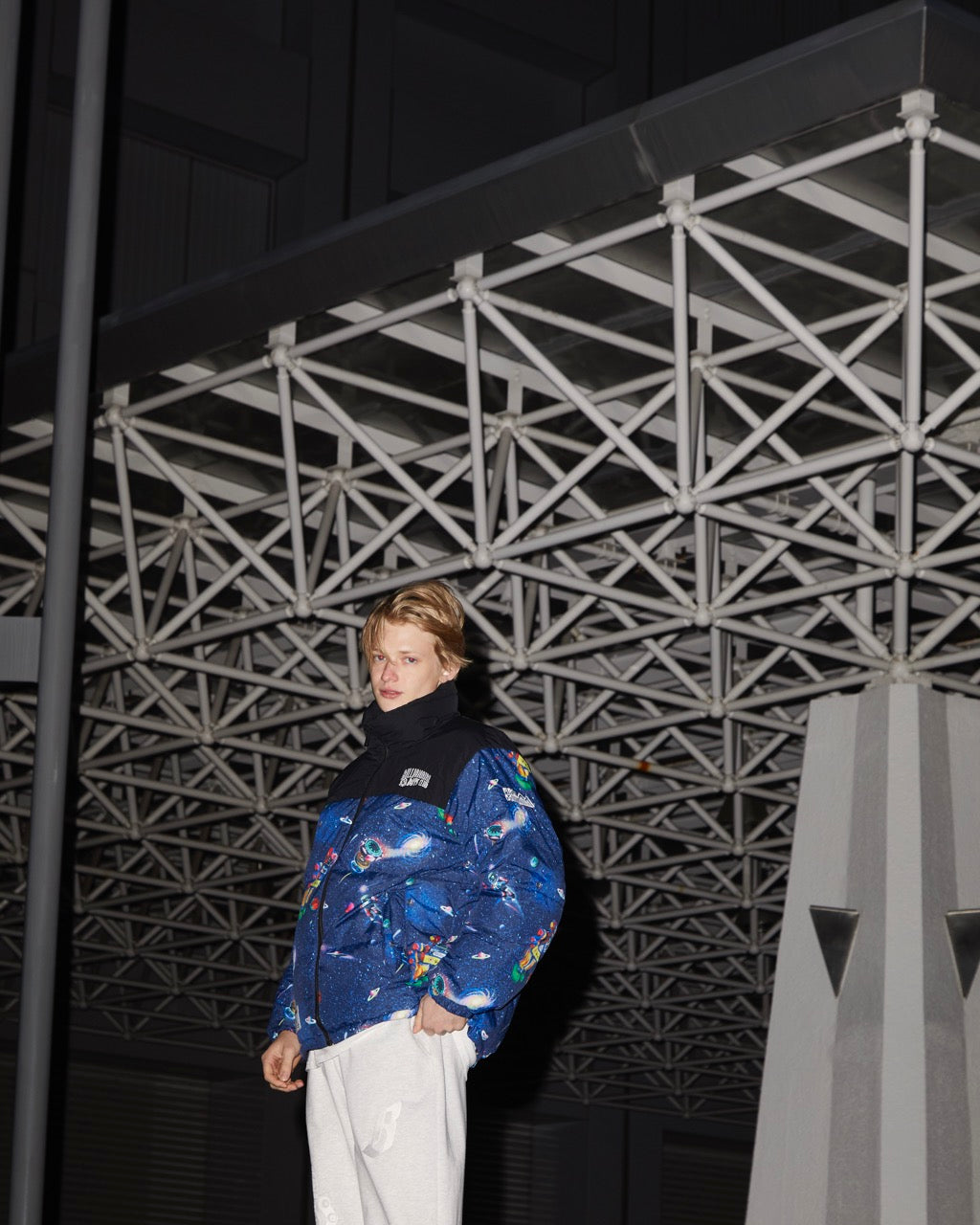画像をギャラリービューアに読み込む, BILLIONAIRE BOYS CLUB x FIRST DOWN REVERSIBLE BUBBLE DOWN JACKET MICROFT®
