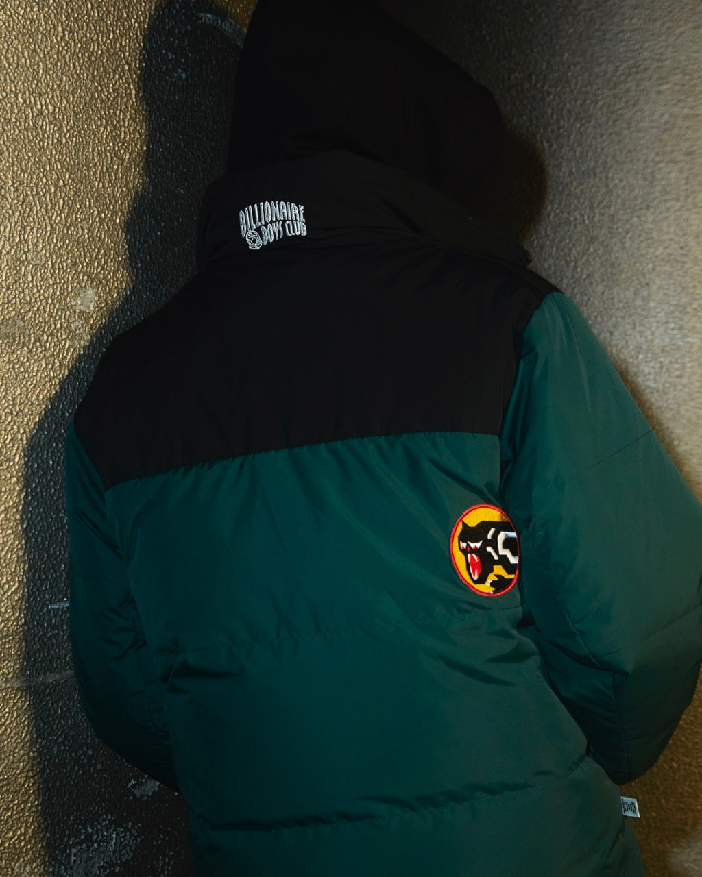 画像をギャラリービューアに読み込む, BILLIONAIRE BOYS CLUB x FIRST DOWN REVERSIBLE BUBBLE DOWN JACKET MICROFT®
